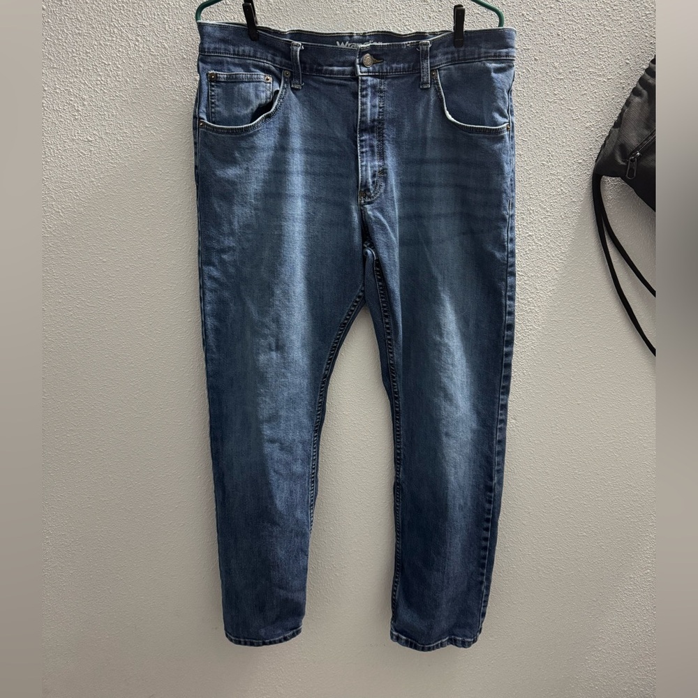 Wrangler Men's Athletic fit jeans